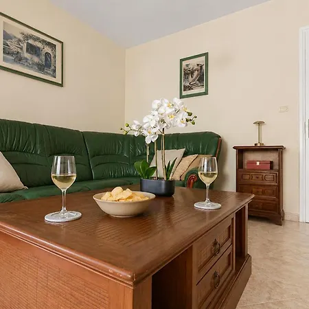 En Drome Provencale Jardin & 2 Terrasses * Saint-Paul-Trois-Chateaux