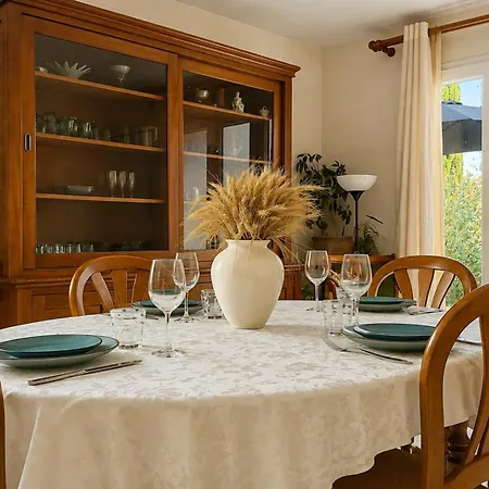 En Drome Provencale Jardin & 2 Terrasses *