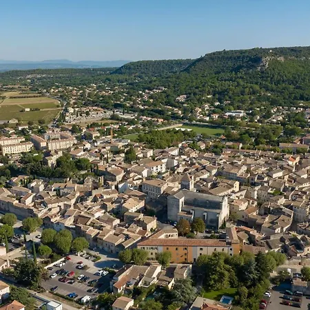 En Drome Provencale Jardin & 2 Terrasses Villa